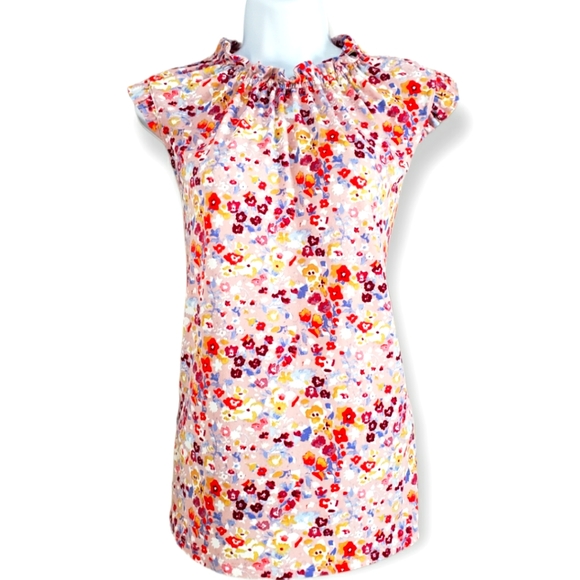 Adrianna Papell Tops - 2/$20 NWOT Adrianna Papell pink floral ruffled sleeveless blouse top Women Large